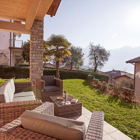 Ossuccio Grande C Home With Pool Sleeps 12 By Italian Apartments Como Exterior foto
