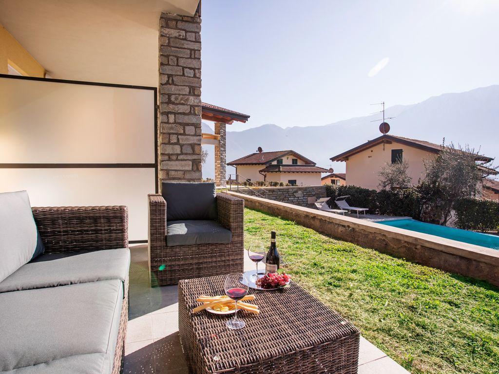 Ossuccio Grande C Home With Pool Sleeps 12 By Italian Apartments Como Exterior foto