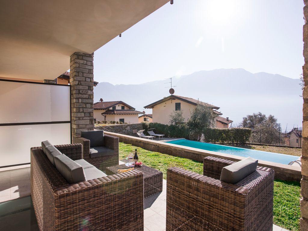Ossuccio Grande C Home With Pool Sleeps 12 By Italian Apartments Como Exterior foto