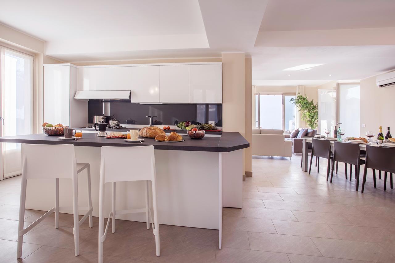 Ossuccio Grande C Home With Pool Sleeps 12 By Italian Apartments Como Exterior foto